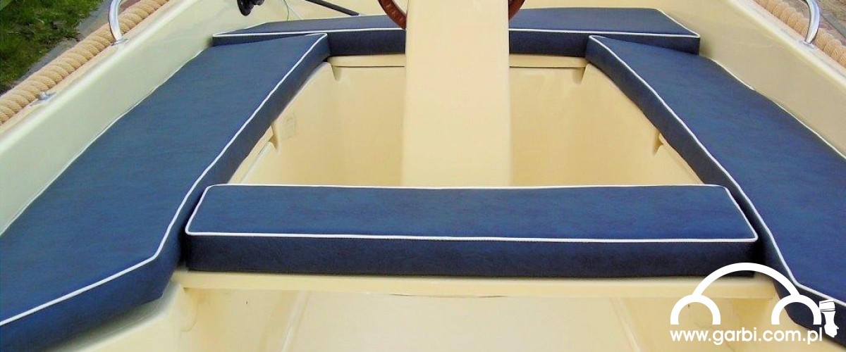  Łódź G-420 2